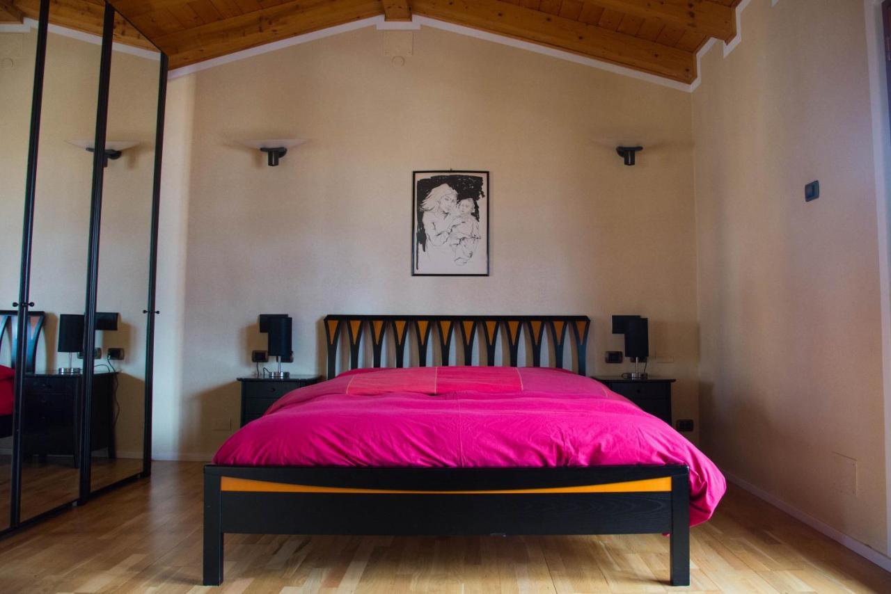 Guesthouse "Villa Tamas" Limone sul Garda Buitenkant foto