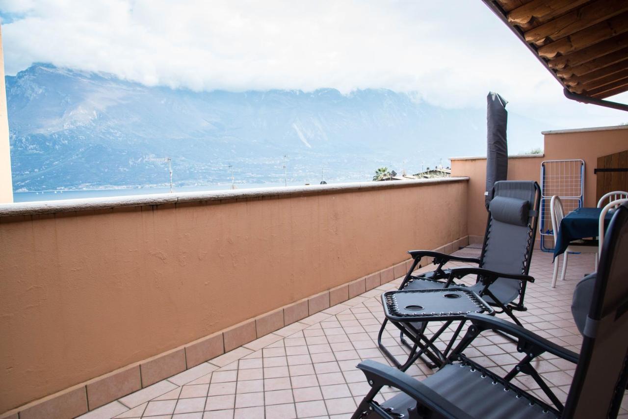 Guesthouse "Villa Tamas" Limone sul Garda Buitenkant foto